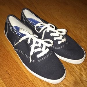 Navy Keds